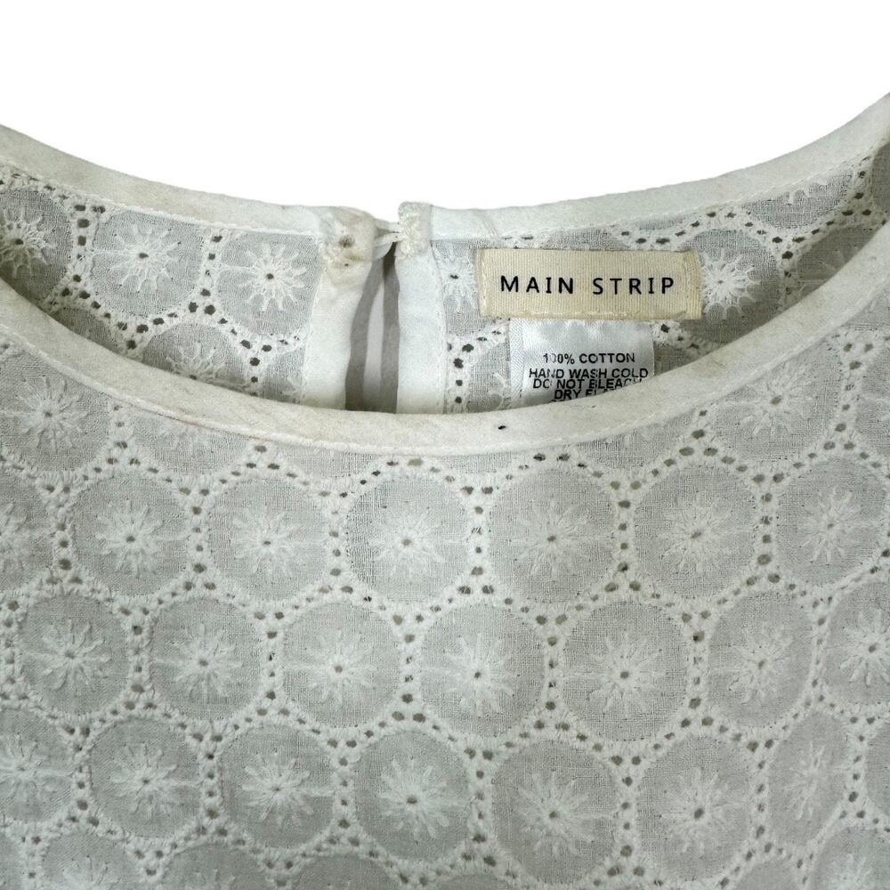 Main Strip White Eyelet Ruffle Cottage Boho Blouse Small Top Romantic Dainty - Picture 5 of 6